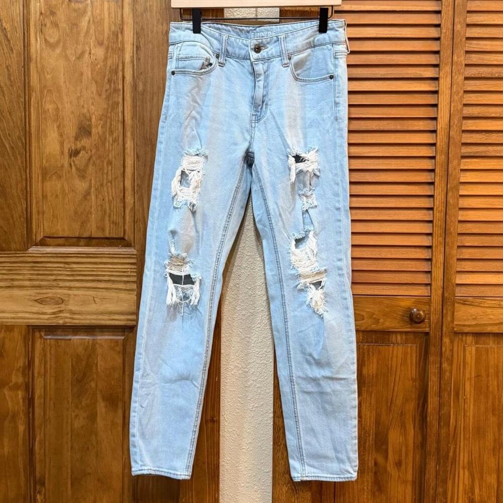 Empire 30x28 light skinny jean